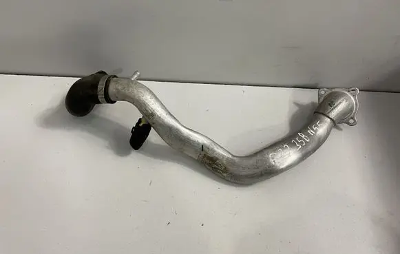 BMW 2 F22 F23 Engine coolant pipe/hose 7619300