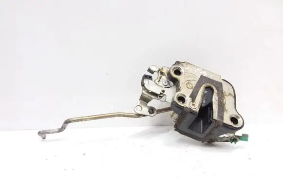 Opel Monterey Front door lock