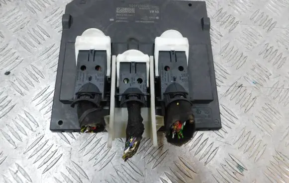 Audi A3 S3 8V Comfort/convenience module 5Q0937084E 5WK50264J BCMPQ37H