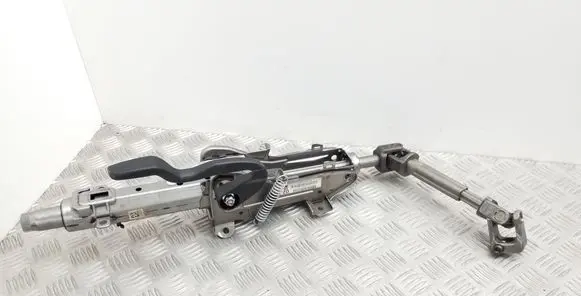 Steering wheel axle set