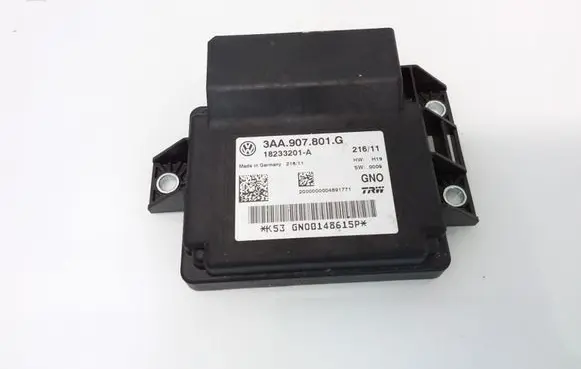 Volkswagen PASSAT B7 Hand brake control module 3AA907801G