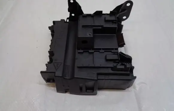 Peugeot 308 Voltage converter/converter module 9675350280