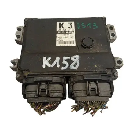 Suzuki Swift I Engine control unit/module 3392062J3 062J3 MB1123000933