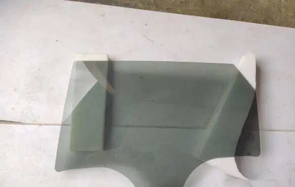 KIA Niro Rear door window glass 43R016879 A004314