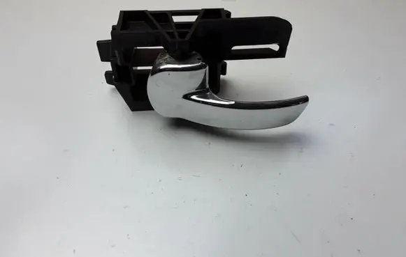 Nissan Qashqai Rear door interior handle 8449