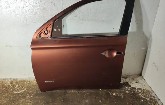 Mitsubishi Outlander Front door 