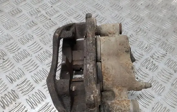 Renault Trafic I Front brake caliper
