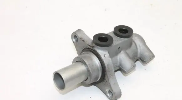 Jaguar XF X250 Master brake cylinder