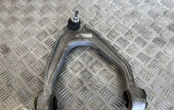 Maserati Ghibli Front lower control arm/wishbone 06700041850