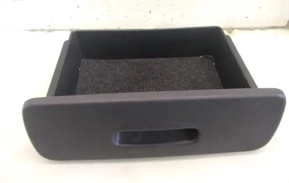 Renault Scenic II - Grand scenic II Front trunk storage compartment 