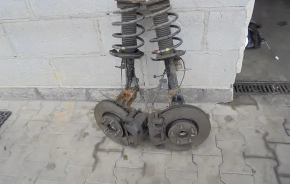 Ford Mondeo MK IV Front wheel hub spindle knuckle