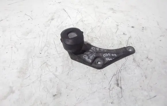 Audi A8 S8 D3 4E Engine mounting bracket 4E0199343AG