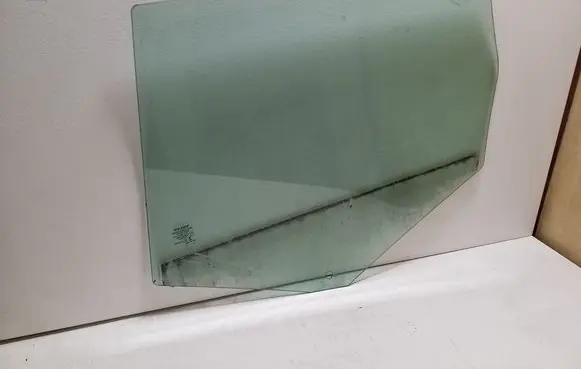 Volvo XC60 Rear door window glass