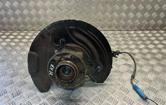 BMW X1 E84 Front wheel hub spindle knuckle 6788699