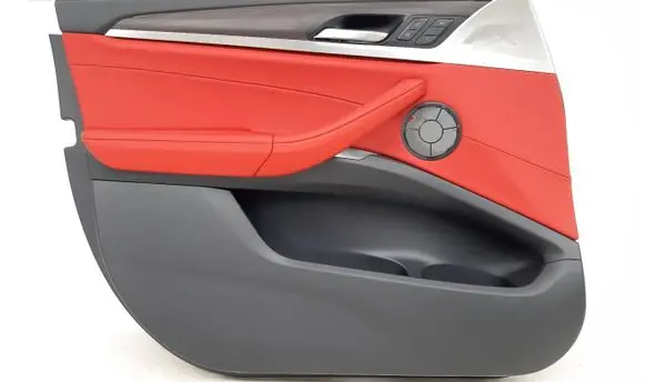 BMW X4 G02 Front door card panel trim