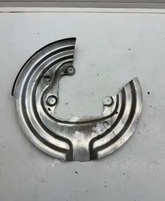 Renault Captur II Rear brake disc plate dust cover 441615385R
