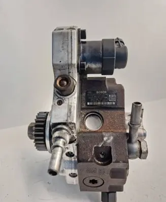 Renault Laguna III Fuel injection high pressure pump 0445010099 8200680077 H8200385478