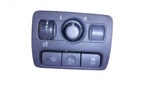 Subaru Outback Wing mirror switch 159A03