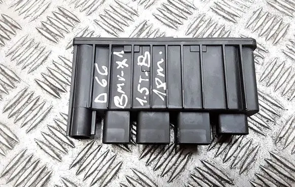 BMW X1 F48 F49 Power management control unit 8642761