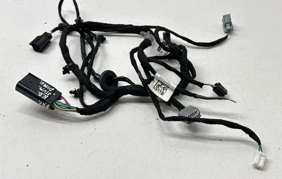 Chrysler Pacifica Sliding door wiring loom P68355049AB