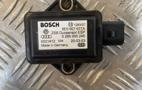 Audi A4 S4 B6 8E 8H ESP acceleration yaw rate sensor 8E0907637A 0021412 0265005245