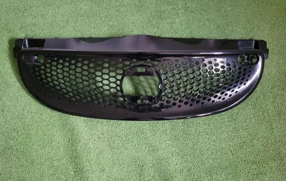 Smart ForFour II W453 Front grill 622564052R