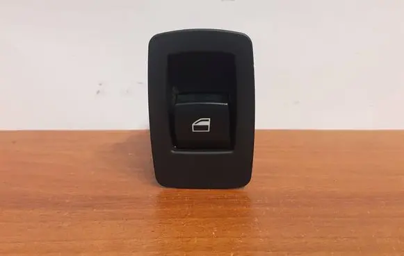 BMW X5 E70 Electric window control switch 6945874 15939900
