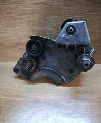 Audi A8 S8 D2 4D Engine mounting bracket 059121313F