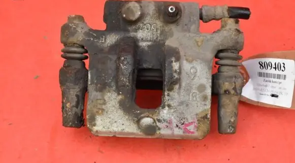 Mitsubishi Lancer VIII Rear brake caliper