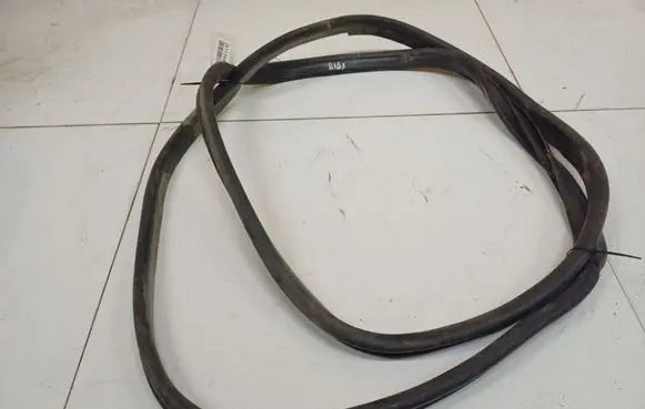 Mercedes-Benz A W168 Trunk rubber seal (body) 