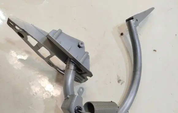 Mercedes-Benz C W205 Tailgate hinge A2057500328