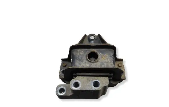 Mitsubishi Outlander Engine mount bracket 1091A336
