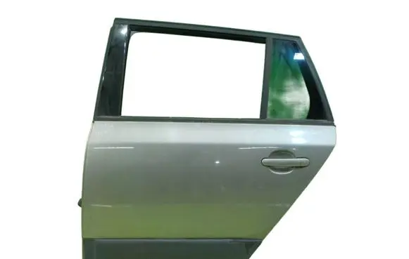 Skoda Fabia Mk2 (5J) Rear door LEWE