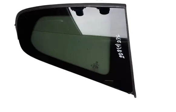 Peugeot 208 Rear side window CP0000070