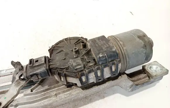 Ford Focus Wiper motor 4m5117508aa 0390241731