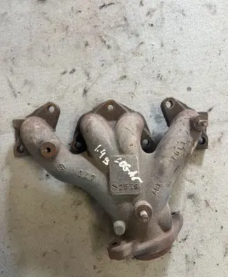 Dacia Logan I Exhaust manifold