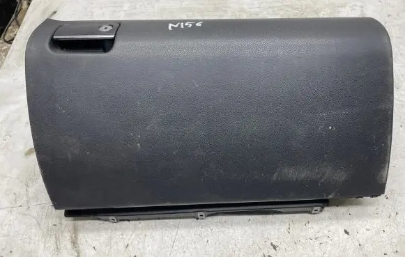 Mercedes-Benz ML W164 Glove box A1646890139 18114401 REV30B102