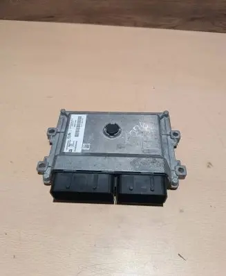 Peugeot 208 Engine control unit/module 9839731680 9832694580 A3C0699560001