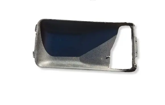 Mercedes-Benz S W126 Front door handle cover 1267660290
