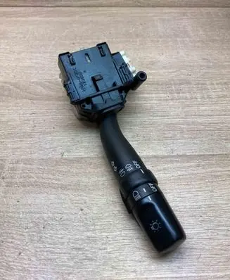 Toyota Avensis T250 Indicator stalk 8414005110 173650A