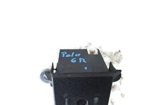 Volkswagen Cross Polo Tailgate/trunk/boot lock/catch/latch 6R0827505D