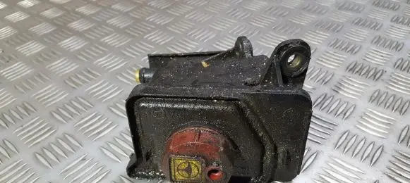 Alfa Romeo 156 Brake fluid reservoir A965