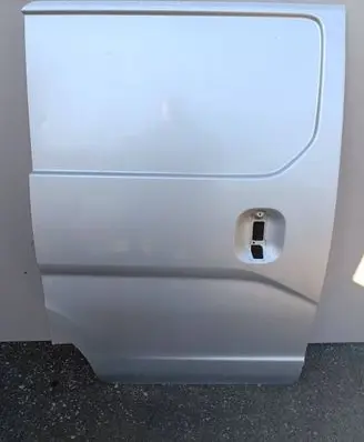 Nissan NV200 Side sliding door 