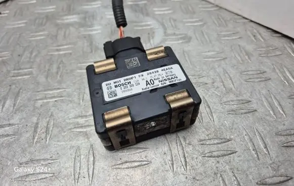Distronic sensor radar