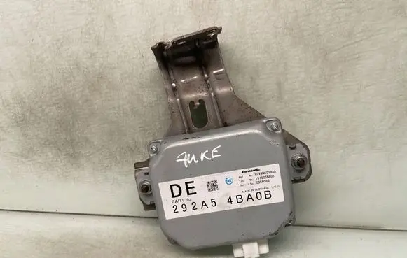 Nissan Juke I F15 Voltage converter inverter 292A5 4BA0B