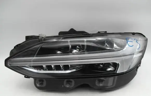 Volvo S90, V90 Headlight/headlamp 32228676 4740363D 3222861