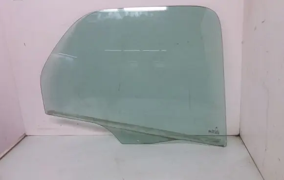 Citroen Xsara Picasso Rear door window glass