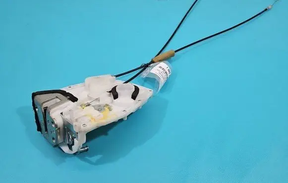 Suzuki SX4 S-Cross Rear door lock 82302-61MA0 IMPRK1505768