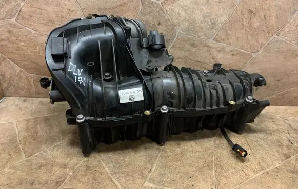 BMW 3 E90 E91 Intake manifold 7810178