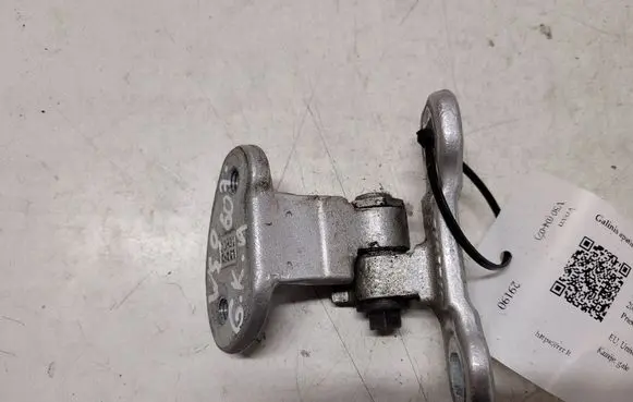 Volvo V50 Rear door lower hinge 30784893